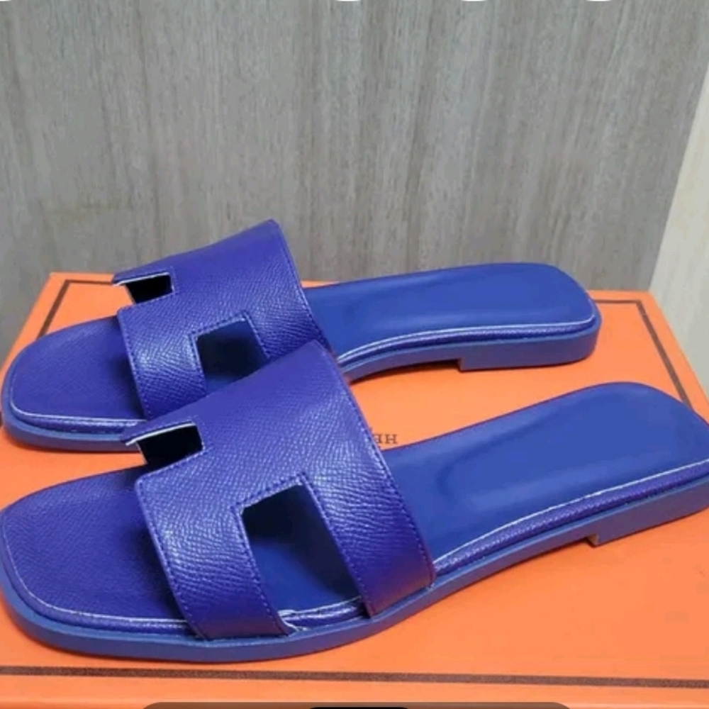 H desgin sandals size 38/7